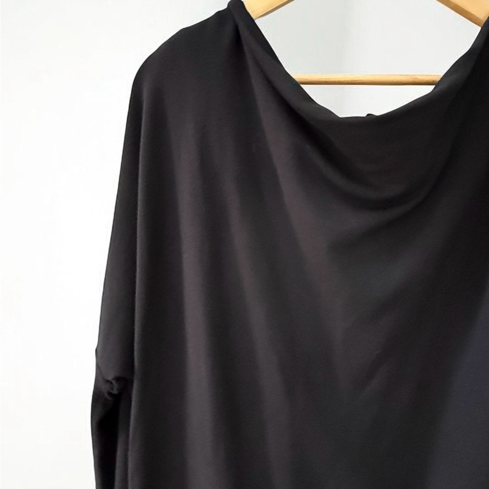 Athleta Draped Oversized Long-Sleeve Women's Top in Black! S/M - Picture 3 of 12